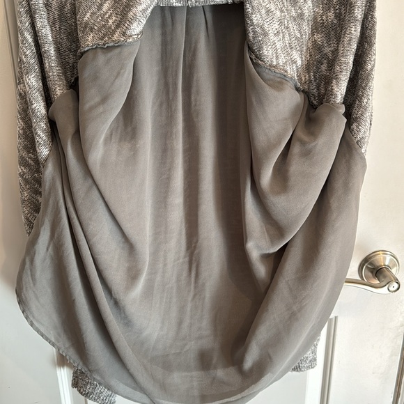 Torrid 3X long sleeve sweater plus size cold shoulder sheer blouse - Picture 10 of 10